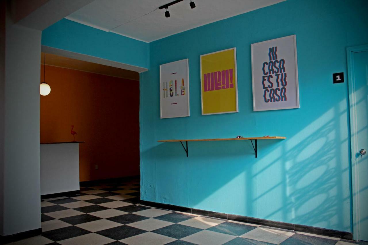 Hostal Americana Guadalajara Exterior photo