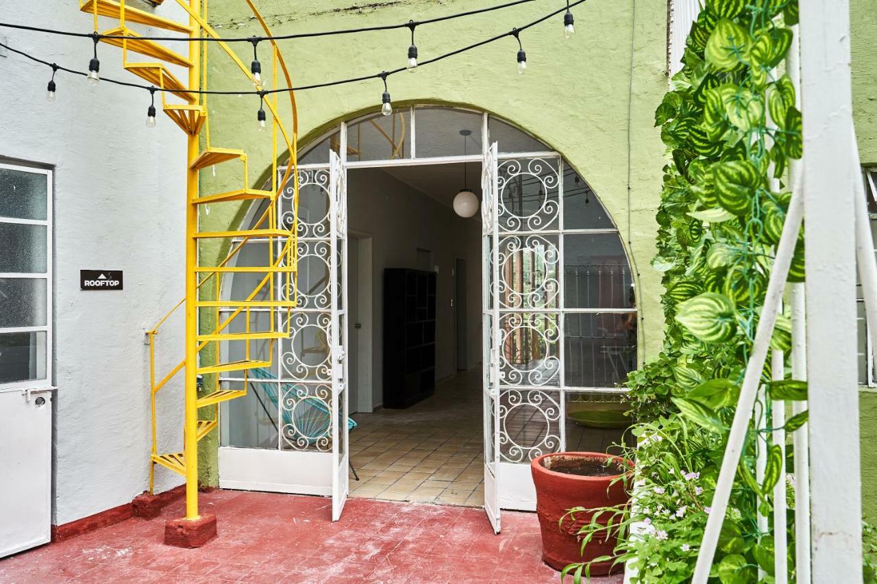 Hostal Americana Guadalajara Exterior photo